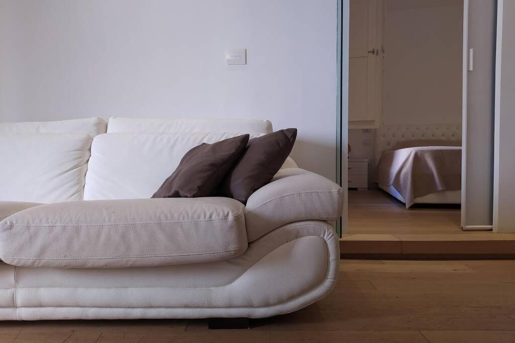 Casa Bianca - Luxury With Balcony In The City Centre Taormina Zewnętrze zdjęcie
