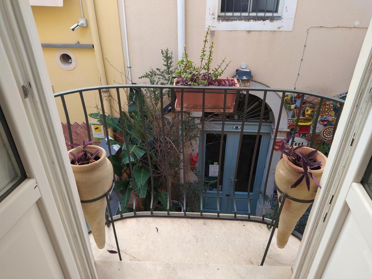 Casa Bianca - Luxury With Balcony In The City Centre Taormina Zewnętrze zdjęcie