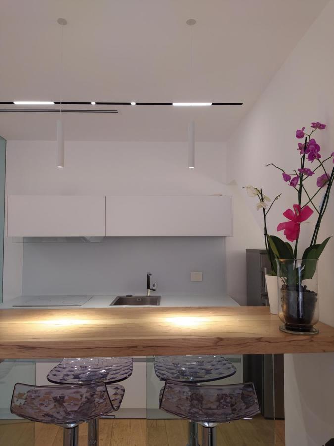 Casa Bianca - Luxury With Balcony In The City Centre Taormina Zewnętrze zdjęcie